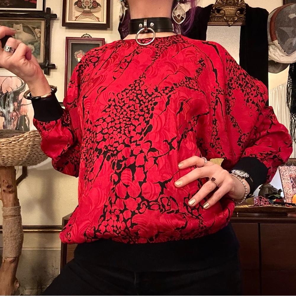 Vintage Perlita 100% Silk Black and Red Long Sleeve Blouse w Knit Ribbing sz M